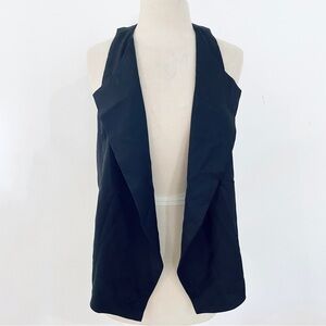 Richard Ruiz 100% wool knot vest NWT